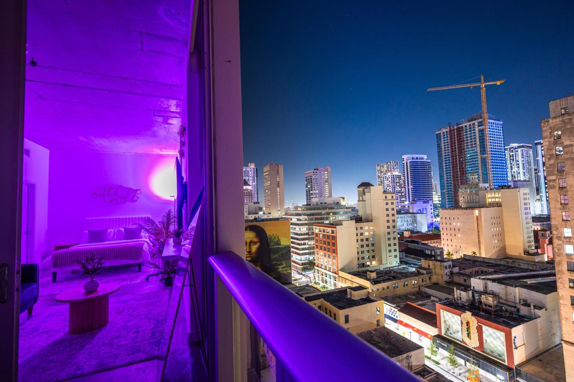 Apartamento Luxury Loft W Skyline View, Rooftop Pool, Brickell Downtown *