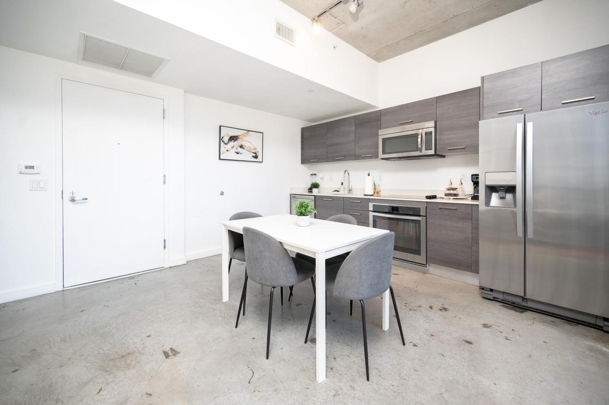 Luxury Loft W Skyline View, Rooftop Pool, Brickell Downtown Apartamento *